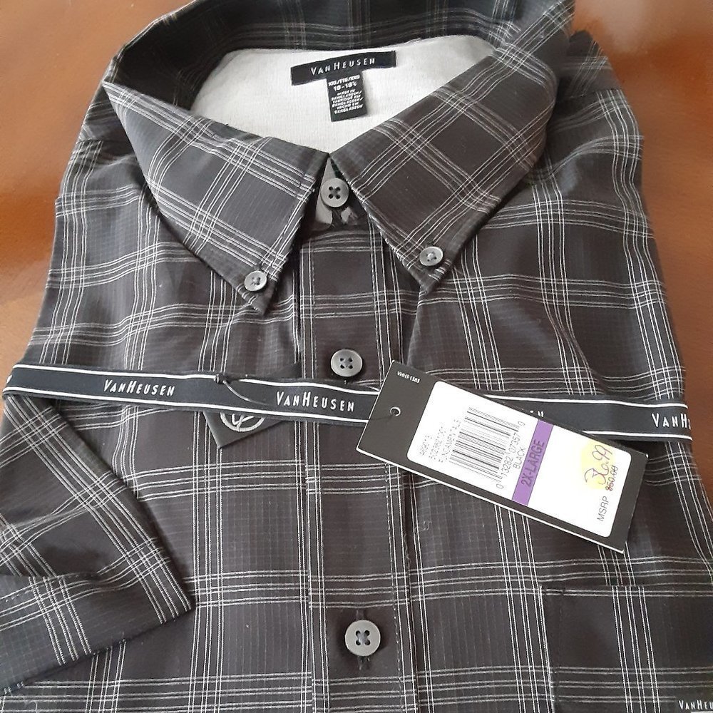 Van Heusen Size 18-18.5 XXL Black/Grey Plaid Short Sleeve Shirt (3)